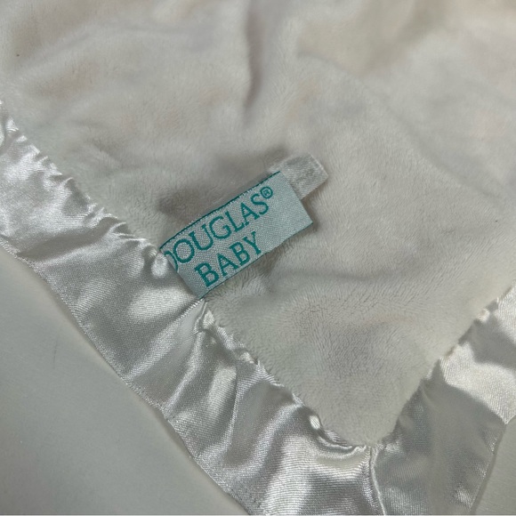 Pink Elephant Lovey Douglas Cuddle Toys Lil Snuggler Pink White Security Blanket - Picture 4 of 5